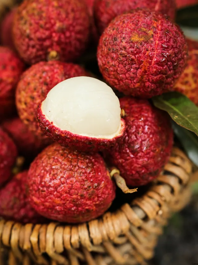 Health-benefits-of-lychee-14-2024-05-0e9d312bf6a2bd0b37ef09e856c7c7ef